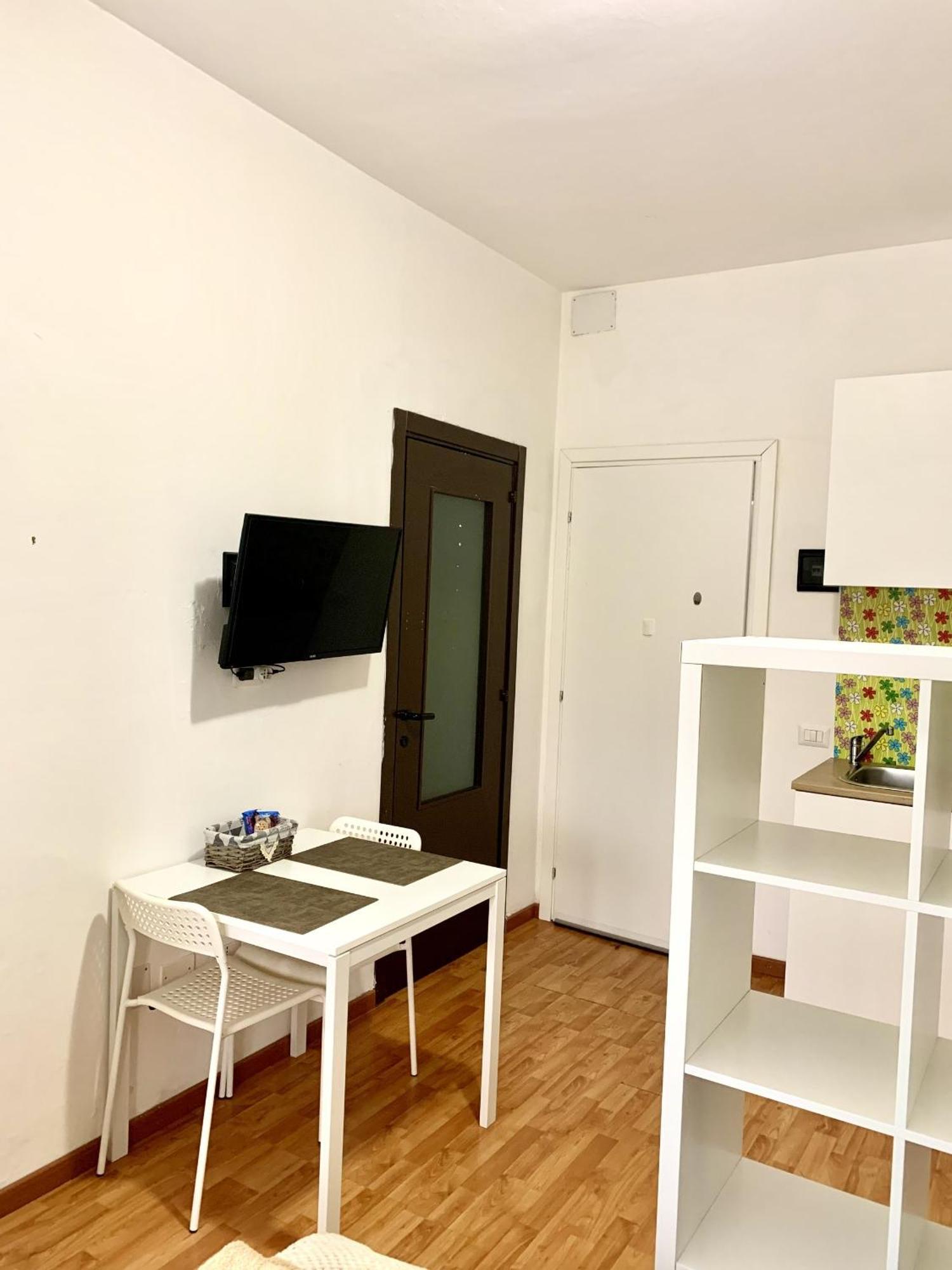 The Tower Centro - Piazza Castello Apartment ซัสซารี ภายนอก รูปภาพ
