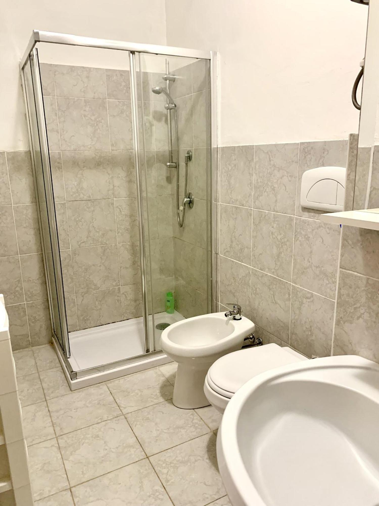 The Tower Centro - Piazza Castello Apartment ซัสซารี ภายนอก รูปภาพ