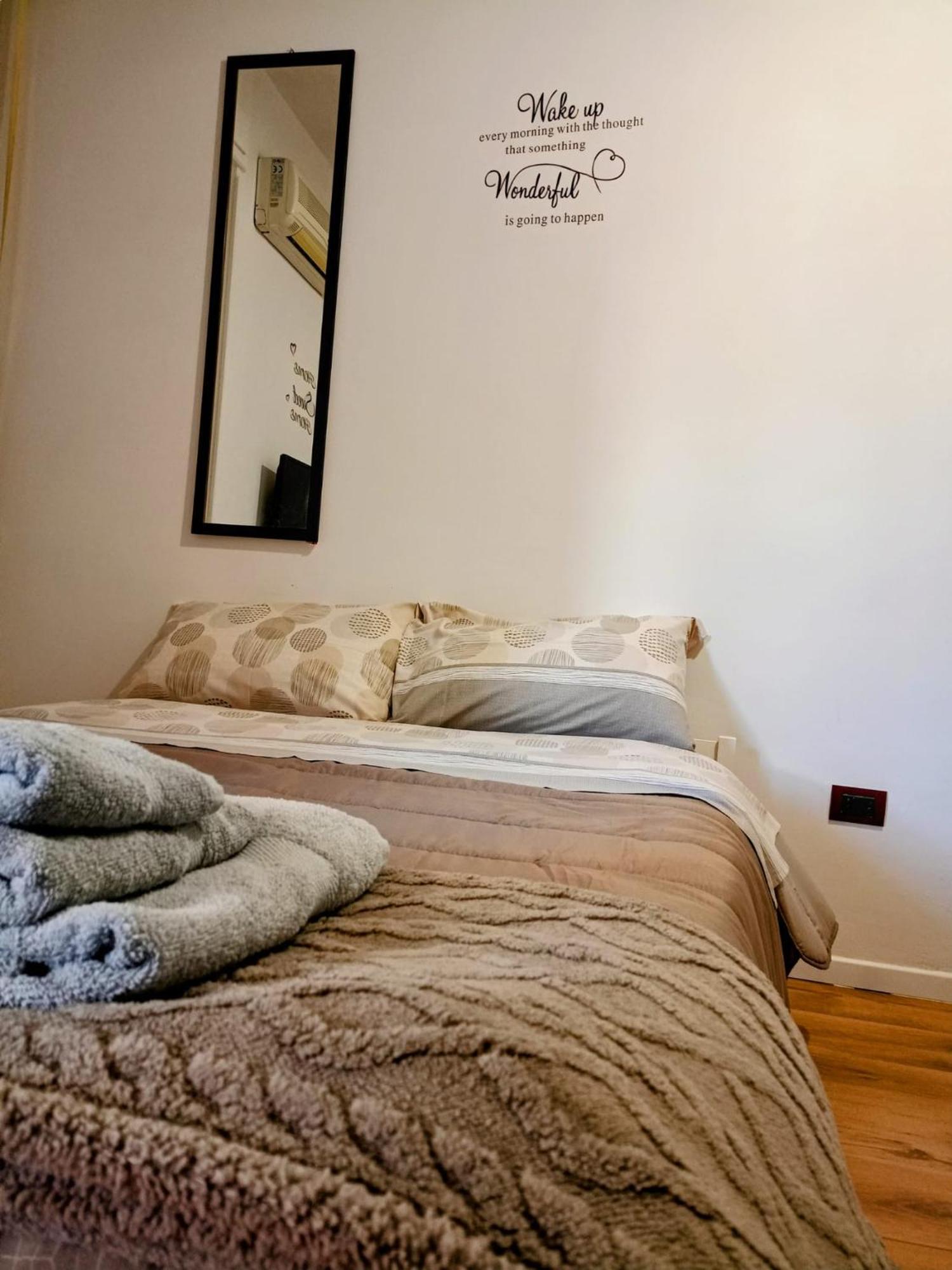 The Tower Centro - Piazza Castello Apartment ซัสซารี ภายนอก รูปภาพ